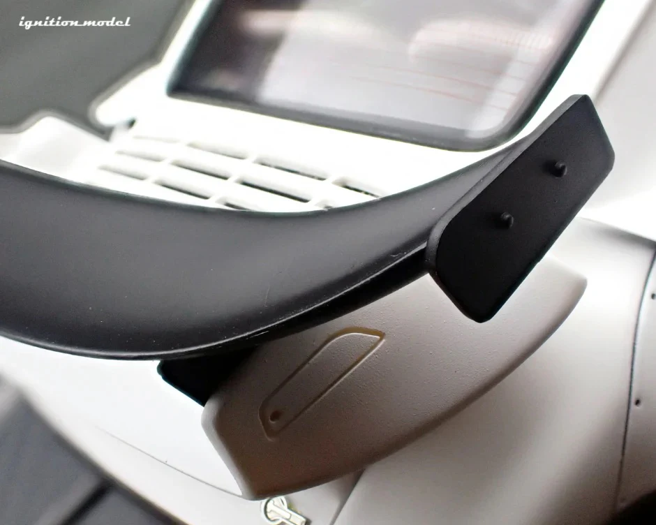 Ignition-Model Porsche 911 RWB 930 Matte White w/ Work S1 Wheels 1:18 - Image 17