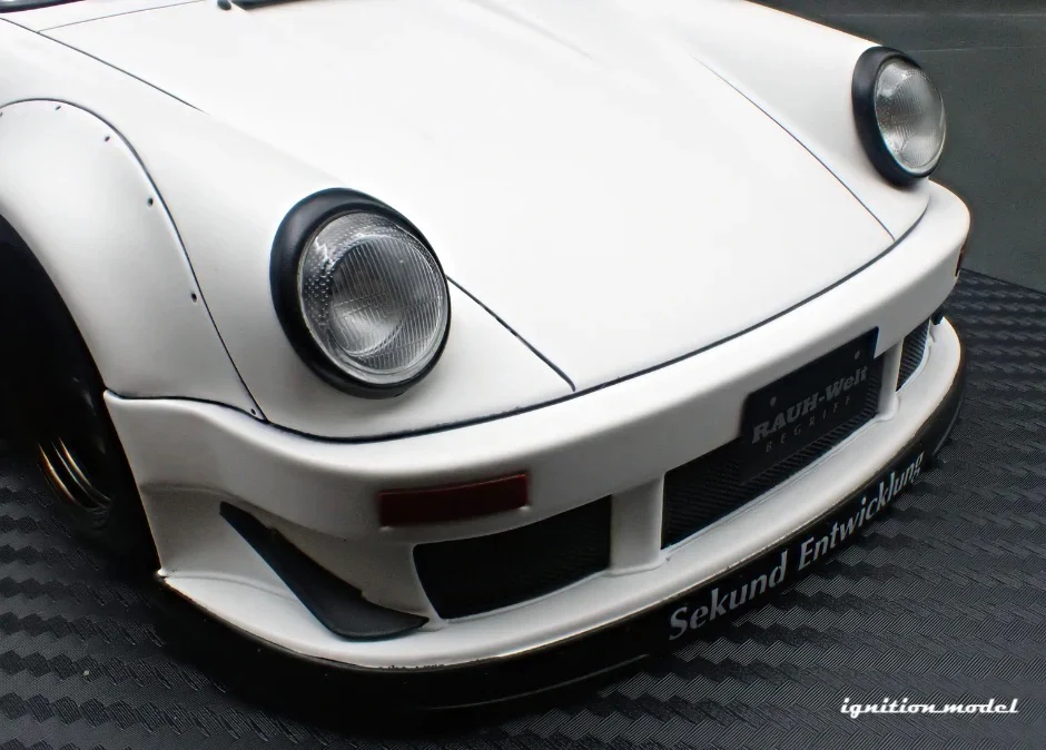 Ignition-Model Porsche 911 RWB 930 Matte White w/ Work S1 Wheels 1:18 - Image 35