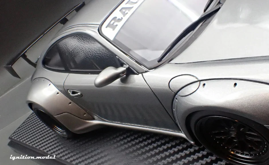 Ignition-Model Porsche 911 RWB 997 GT3 Gun Metallic Grey 1:18 - Image 15