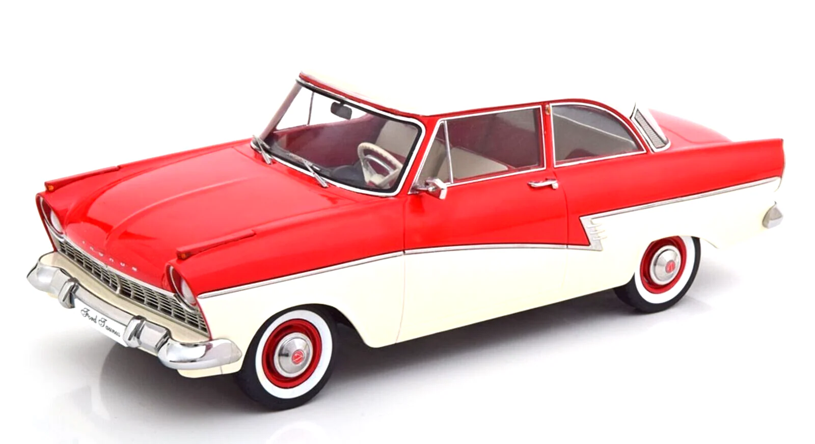 KK Scale 1957 Ford England Taunus 17M P2 Red and White 1:18 - Image 3