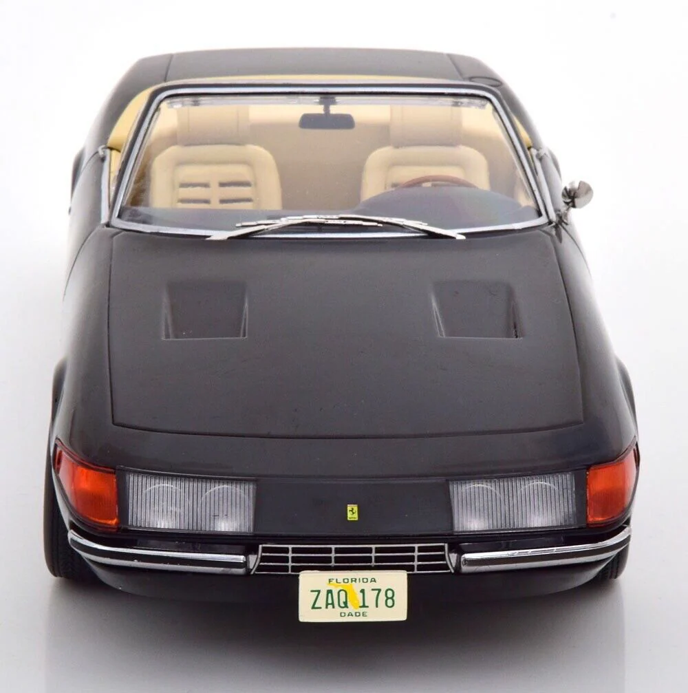 KK Scale 1969 Ferrari 365 GTB Daytona Spider Series 1 Black Miami Vice 1:18 - Image 4
