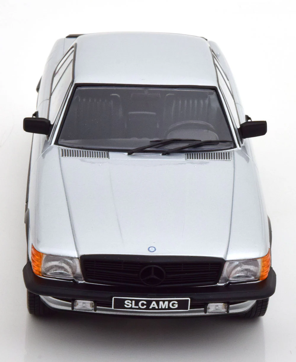 KK Scale 1985 Mercedes-Benz S Class 500SLC 6.0 AMG (C107) Silver 1:18 - Image 4