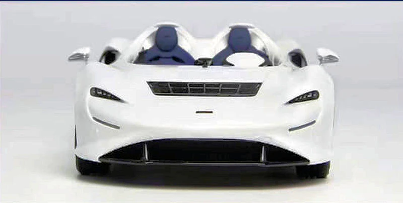 LCD 2020 Mclaren Elva White 1:18 - Image 3
