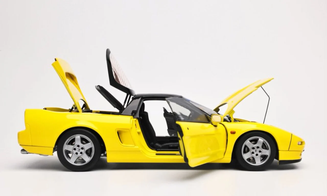 LCD Honda NSX MK1 (NA1) Yellow 1:18 - Image 5