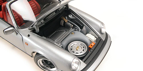 Minichamps 1983 Porsche 911 Carrera 3.2 Cabriolet G Series Grey Metallic 1:18 - Image 6