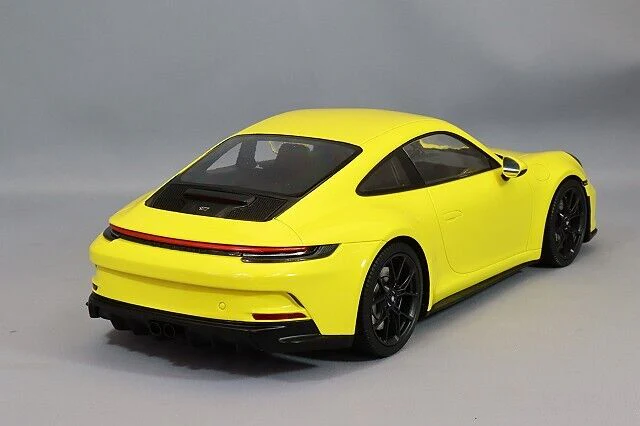Minichamps 2022 Porsche 911 992 GT3 Touring Yellow w/ Black Wheels 1:18 - Image 7