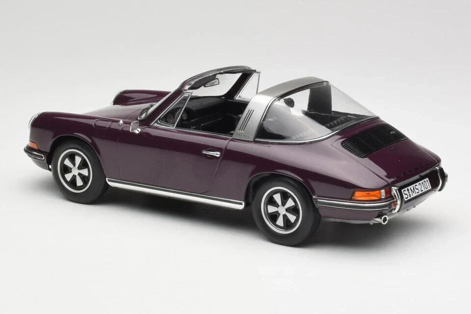 Norev 1971 Porsche 911 T Targa (Removable Top) Violet 1:18 - Image 5