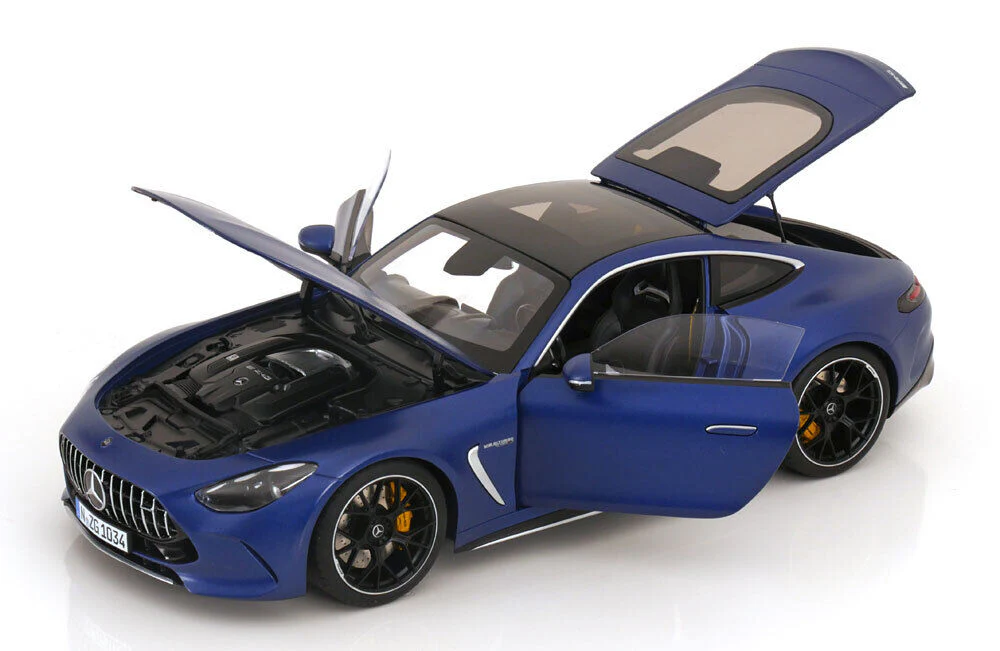 NZG 2023 Mercedes Benz AMG GT63 Coupe (C192) Matte Spectral Blue 1:18 - Image 3