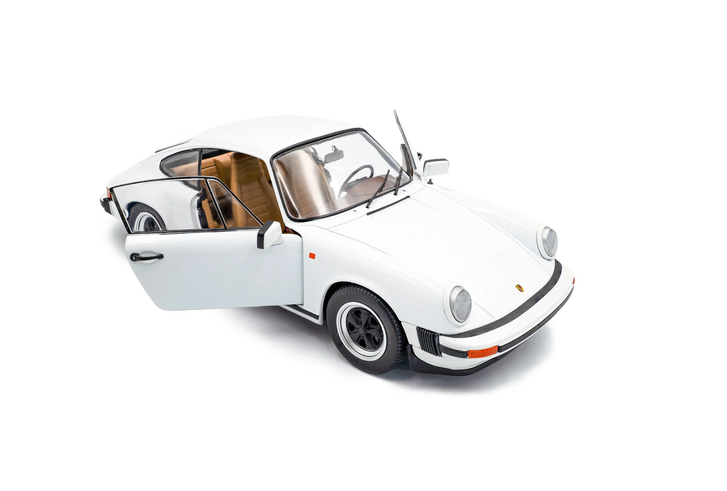 Solido 1974 Porsche 911 930 Carrera 3.0 SC White 1:18 - Image 7