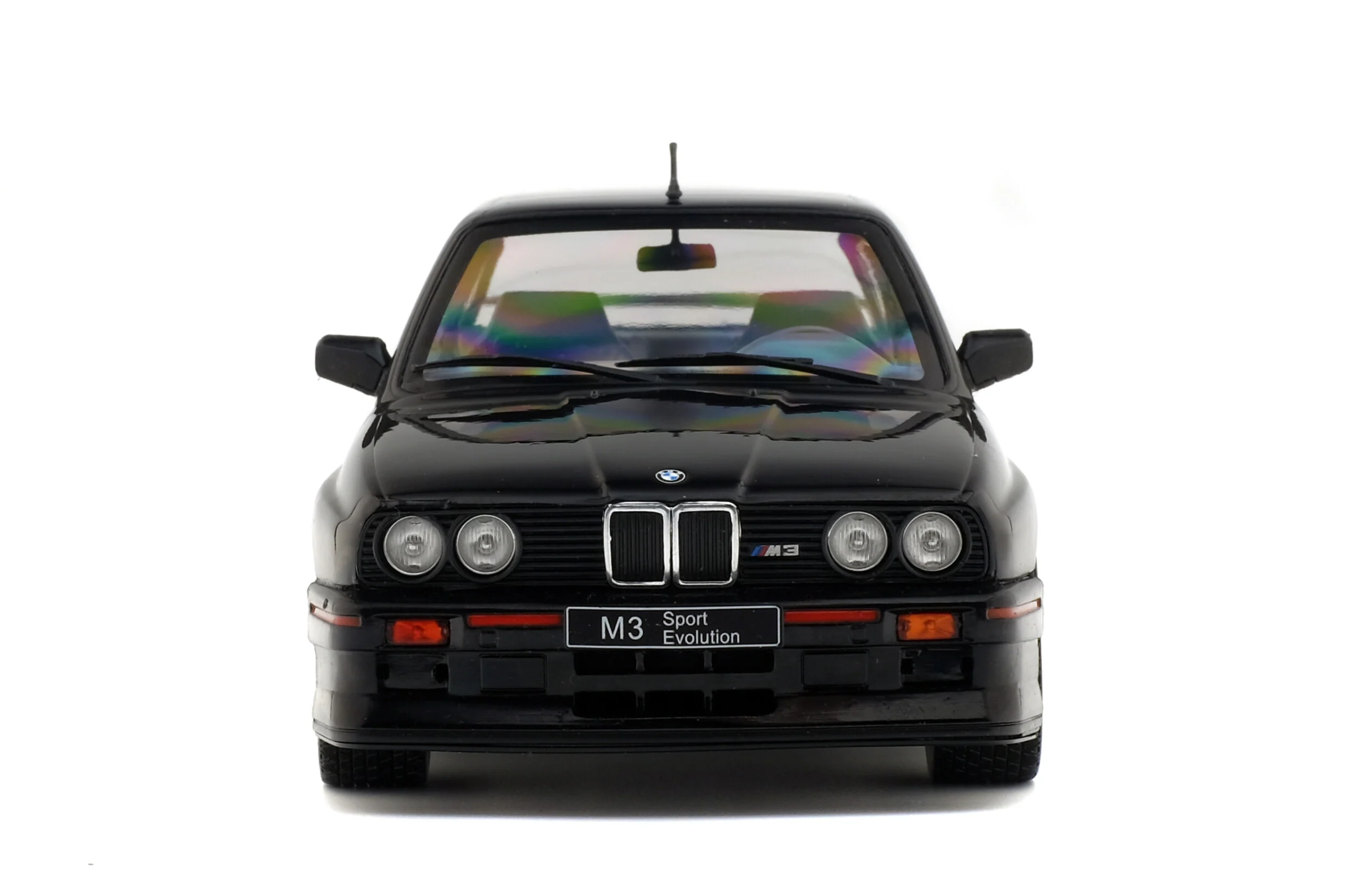 Solido 1990 BMW E30 M3 Sport EVO Black 1:18 - Image 6