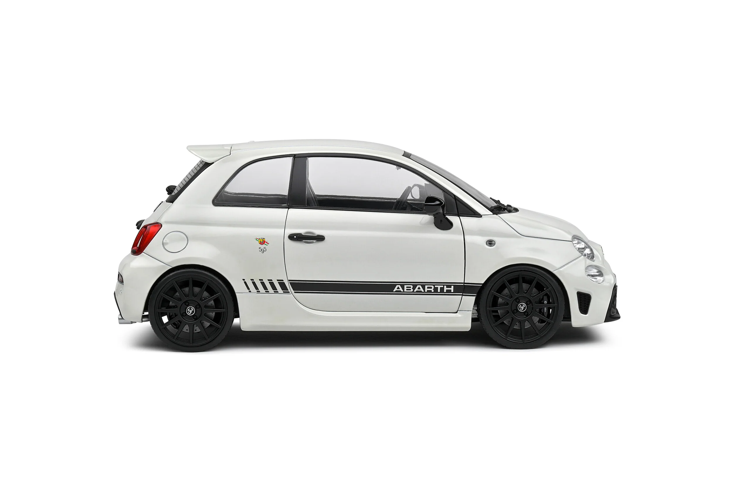 Solido 2022 Fiat 695 (500) Abarth White w/ Black Stripe 1:18 - Image 5