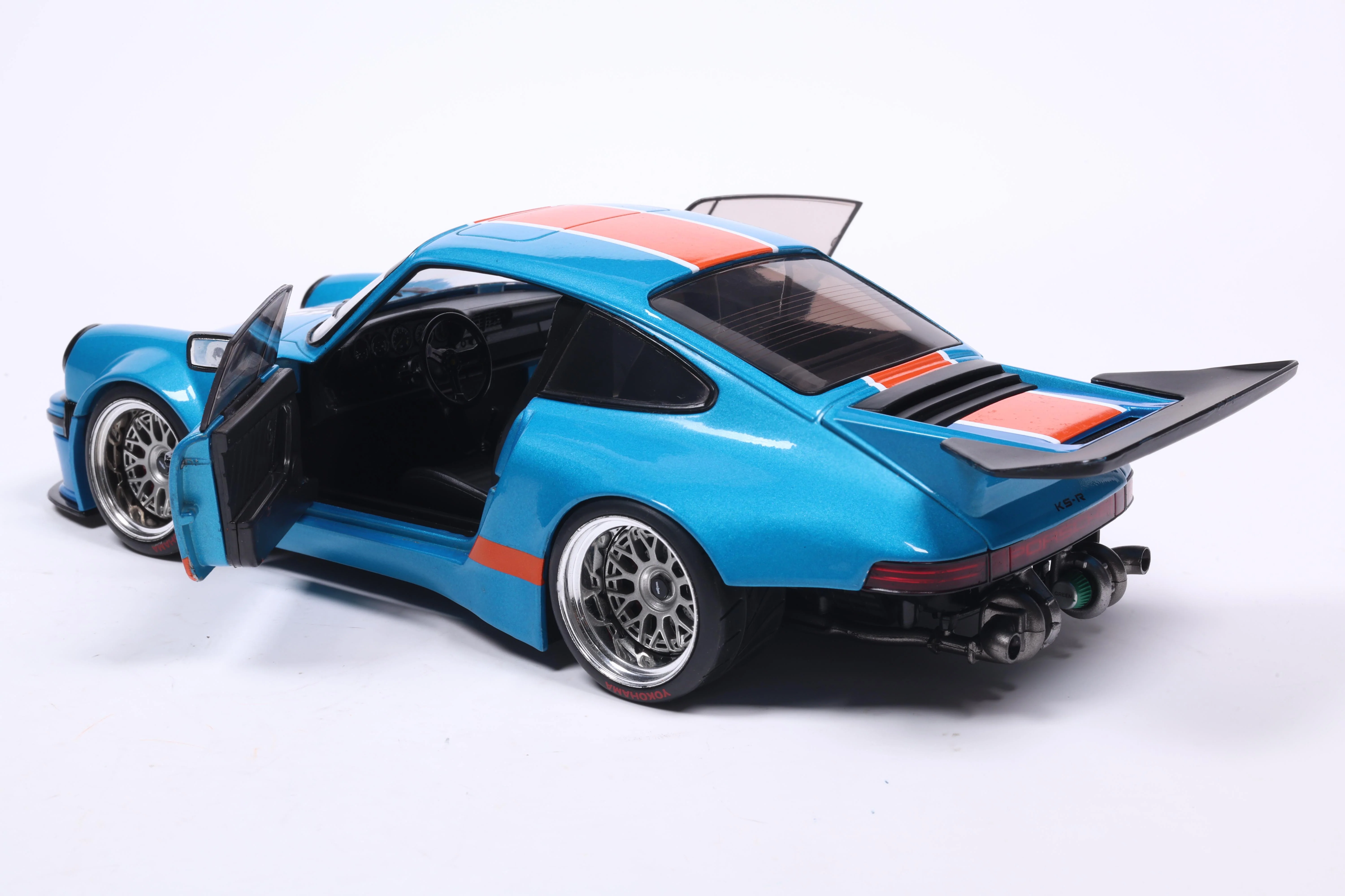 Solido 2026 Porsche 911 KS-R Blue & Orange Khyzyl Saleem 1:18 - Image 9