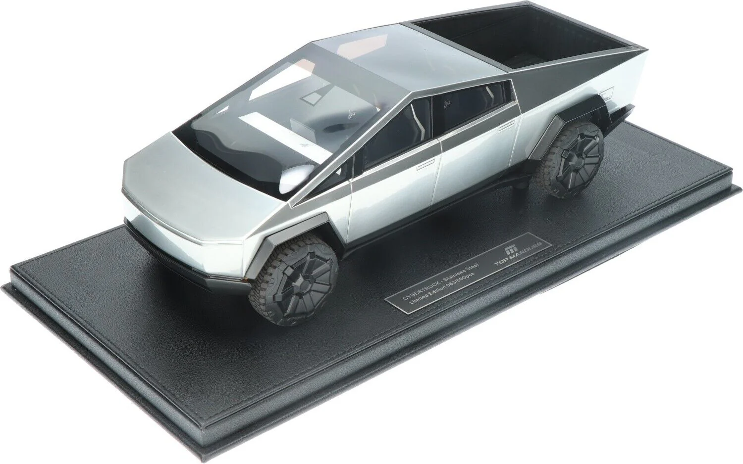 Top Marques Tesla Cybertruck Silver 1:18 Scale Model WITH DISPLAY CASE - Image 7