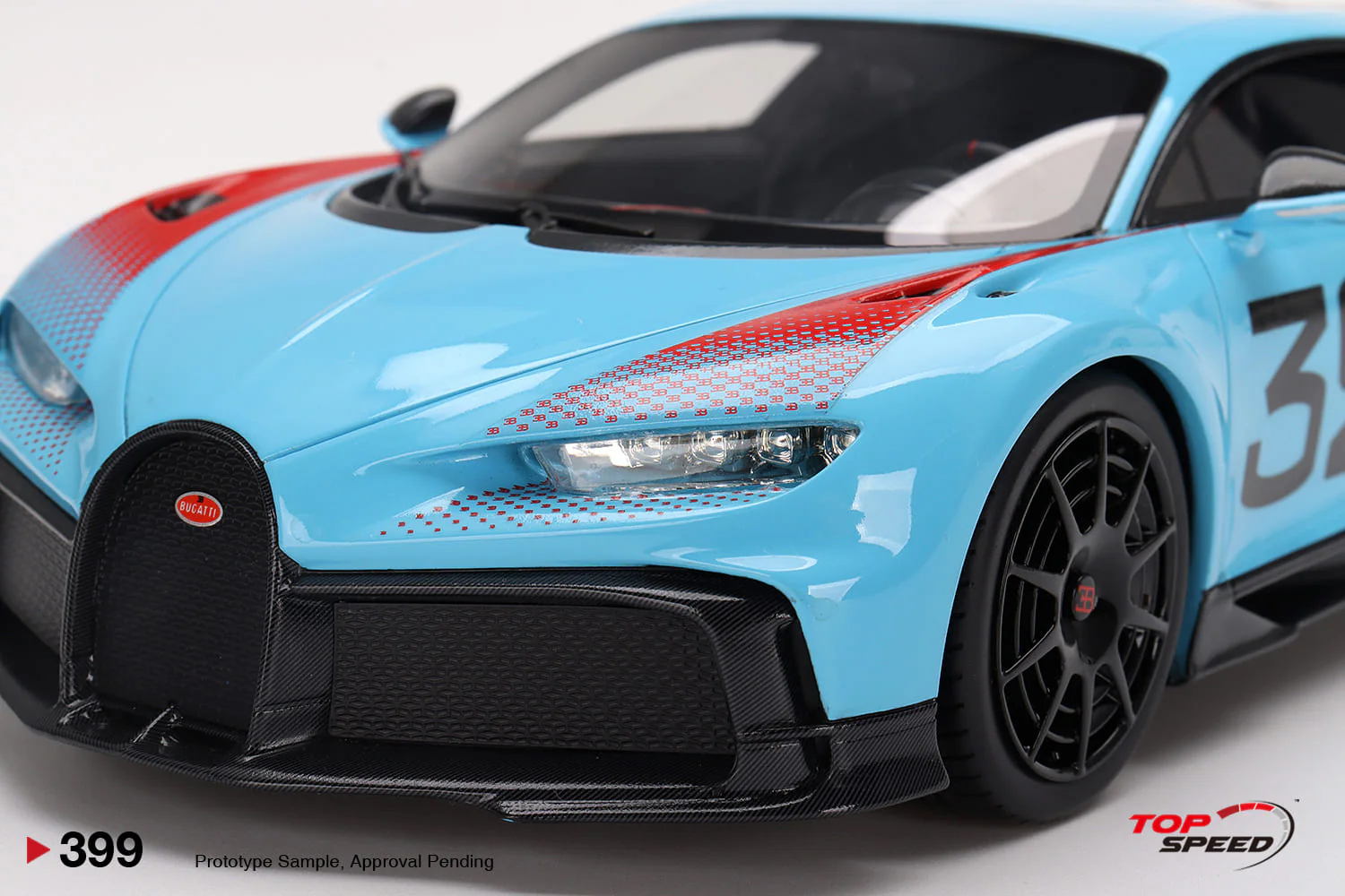 Topspeed 1:18 Bugatti Chiron Pur Sport 'Grand Prix' - Image 4