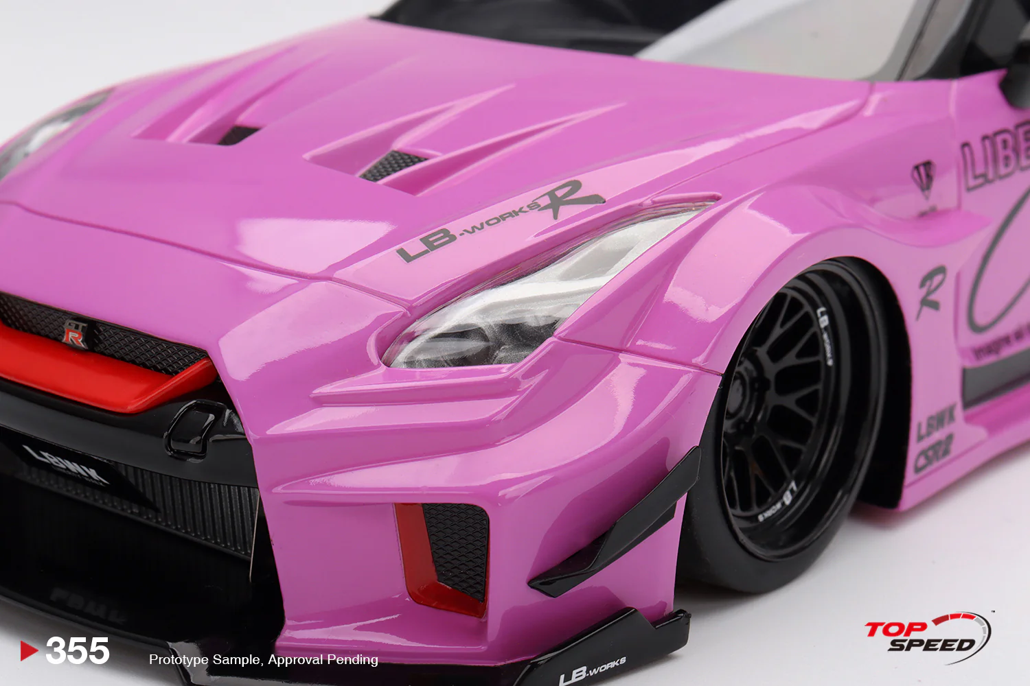 Topspeed 1:18 LB-Silhouette WORKS GTR NISSAN 35GT-RR Ver.1 "Class" - Image 4