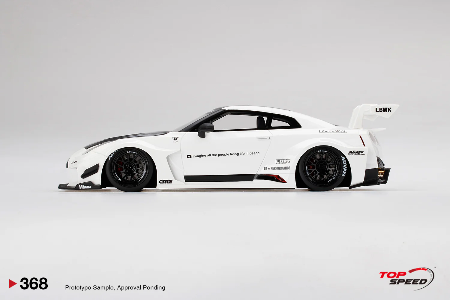 Topspeed 1:18 NISSAN LB-Silhouette WORKS GTR 35GT-RR Ver.2 White - Image 3