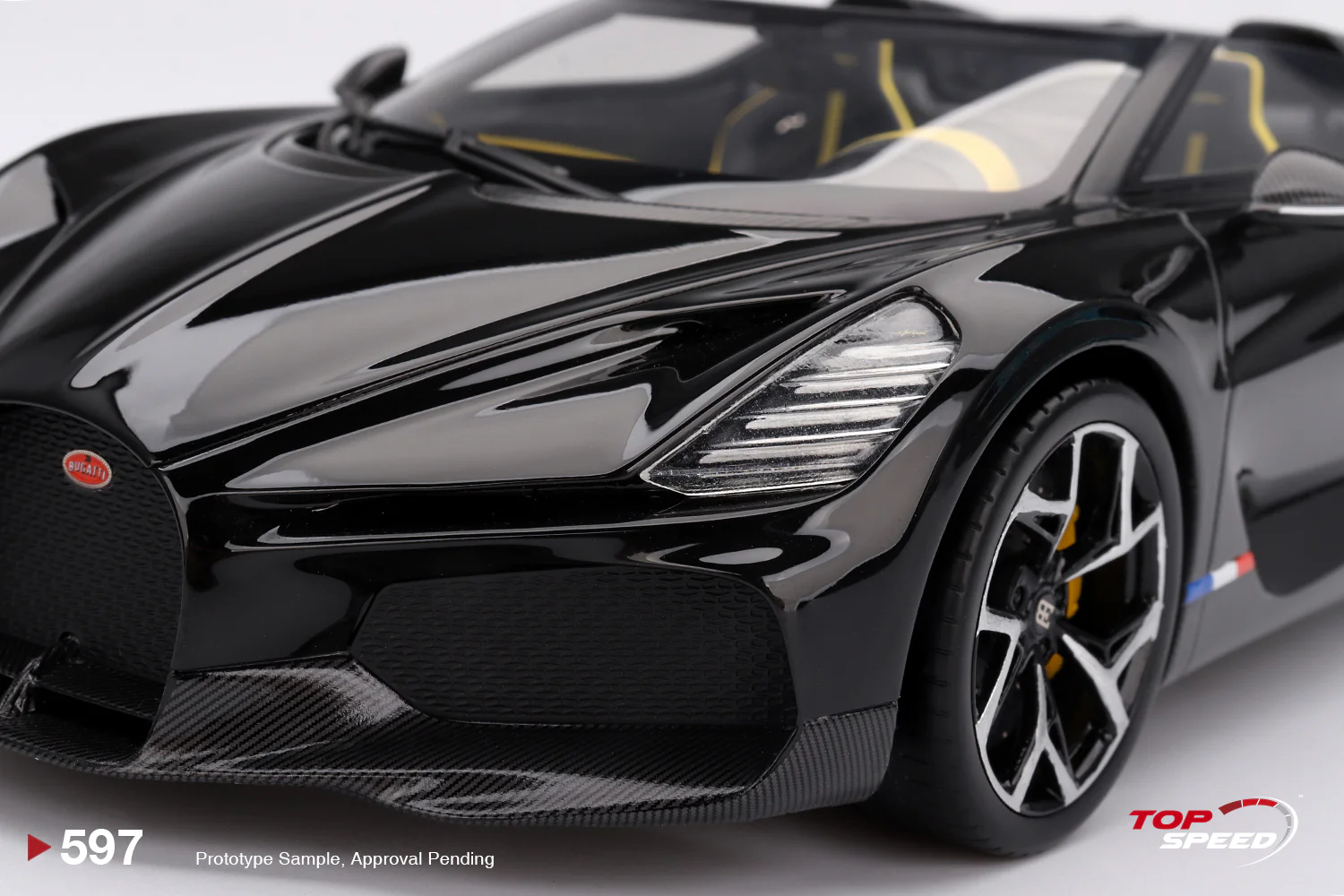 Topspeed Bugatti W16 Mistral Black 1:18 - Image 4